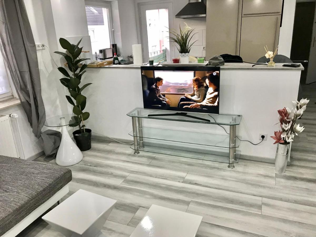 Aparts House - Balkon-Wifi-Kitchen Essen Zewnętrze zdjęcie