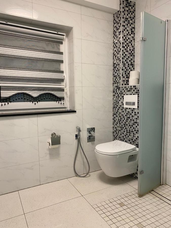 Aparts House - Balkon-Wifi-Kitchen Essen Zewnętrze zdjęcie